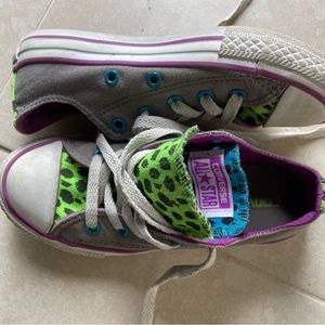 Converse Chuck Taylor kids low tops size 13
